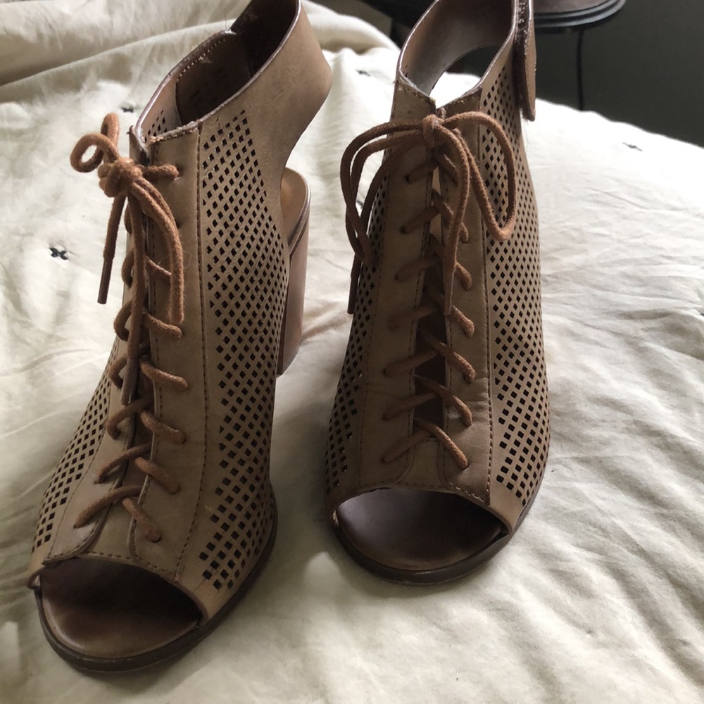 Call it Spring Booties - Picture 2 of 4